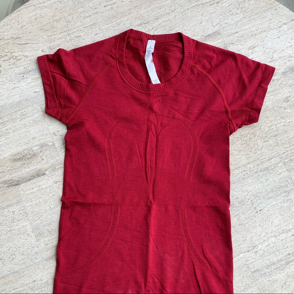 Swiftly Tech Short Sleeve Crew
